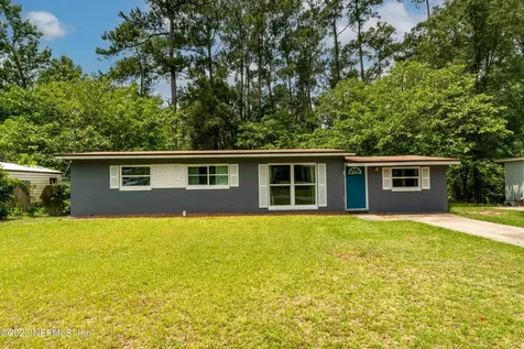 7904 Delaroche Drive Jacksonville FL 32210
