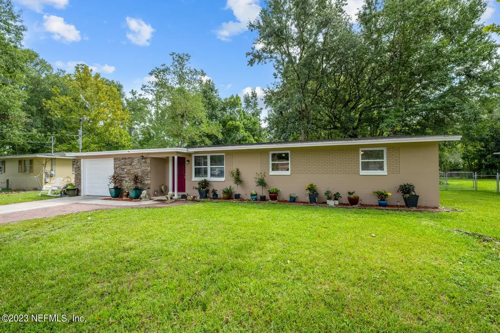 6049 Verdes Road Jacksonville FL 32244