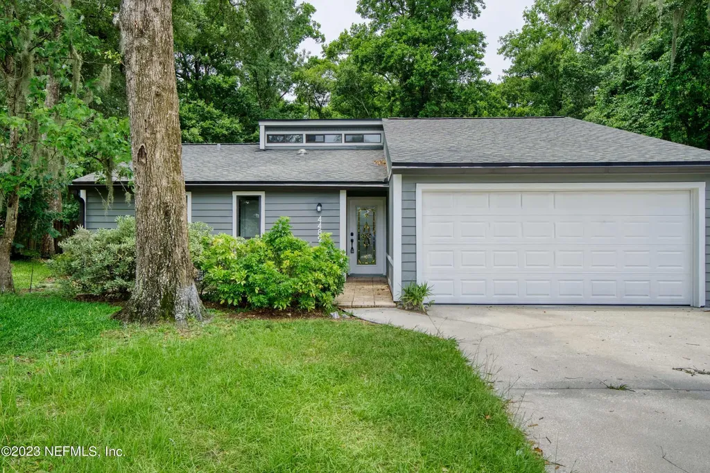 4482 Carolyn Cove Lane S Jacksonville FL 32258