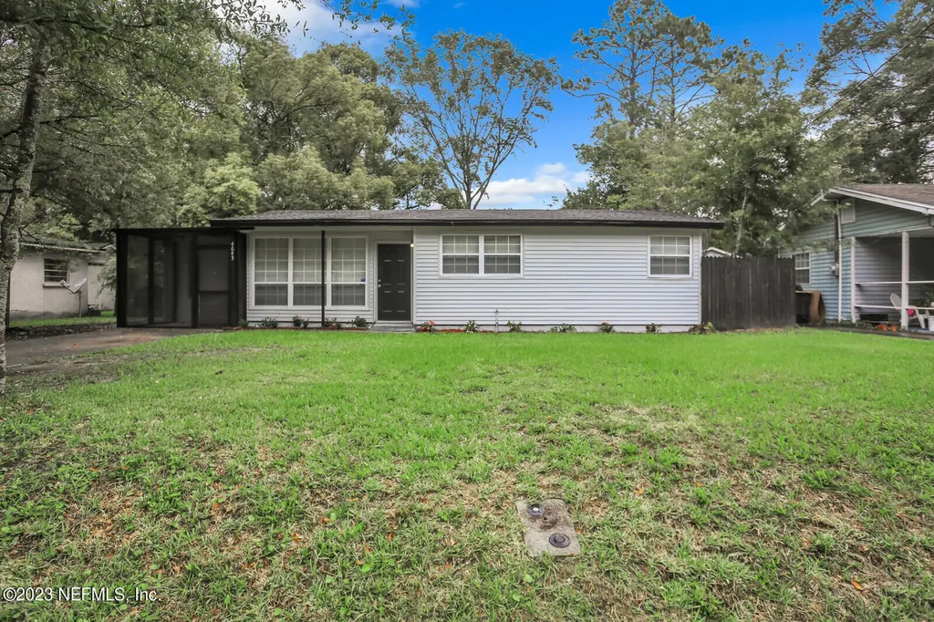 4643 Suffolk Avenue Jacksonville FL 32208