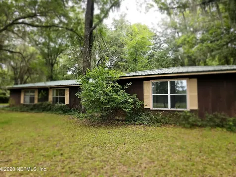 450859 State Road 200 Callahan FL 32011
