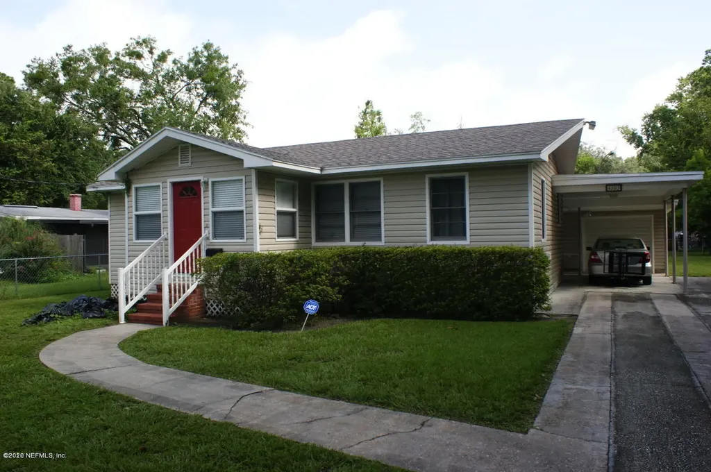 4505 Clinton Avenue Jacksonville FL 32207