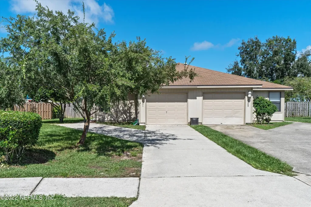 2301 Ironstone Drive E Jacksonville FL 32246