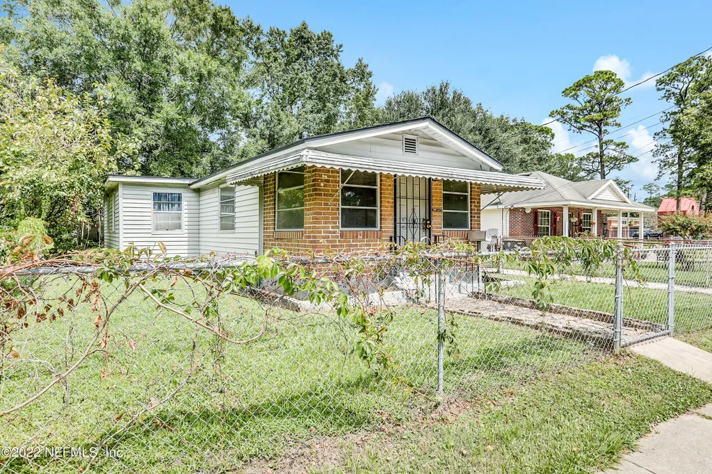 1953 W 13th Street Jacksonville FL 32209