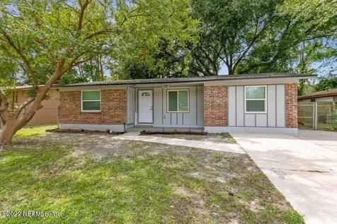 7560 John F Kennedy Drive E Jacksonville FL 32219