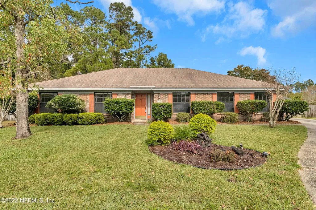1631 Pickett Fence Court Jacksonville FL 32225