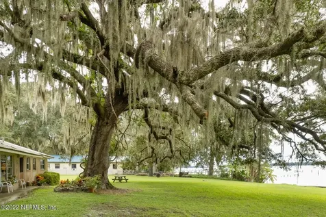 111 Riverside Drive Palatka FL 32177