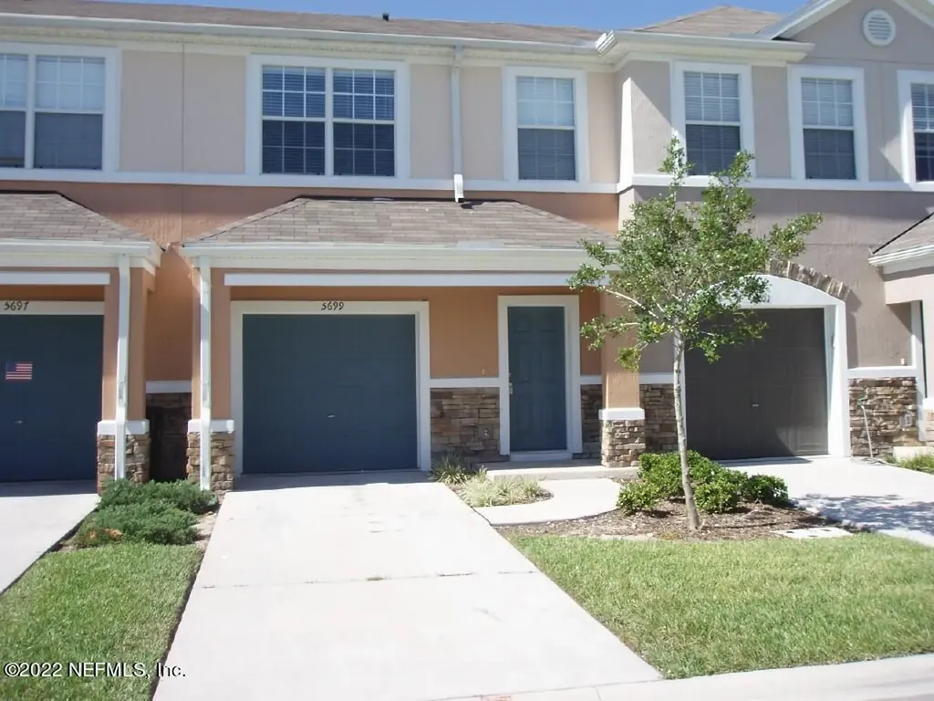 5699 Parkstone Crossing Drive Jacksonville FL 32258