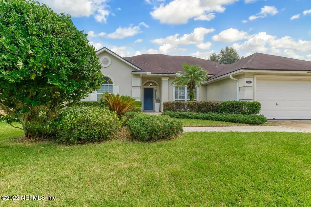 2421 Cedar Trace Drive W Jacksonville FL 32246