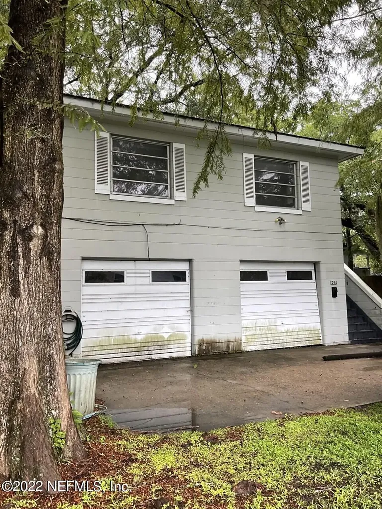 764 Luna Street Jacksonville FL 32205