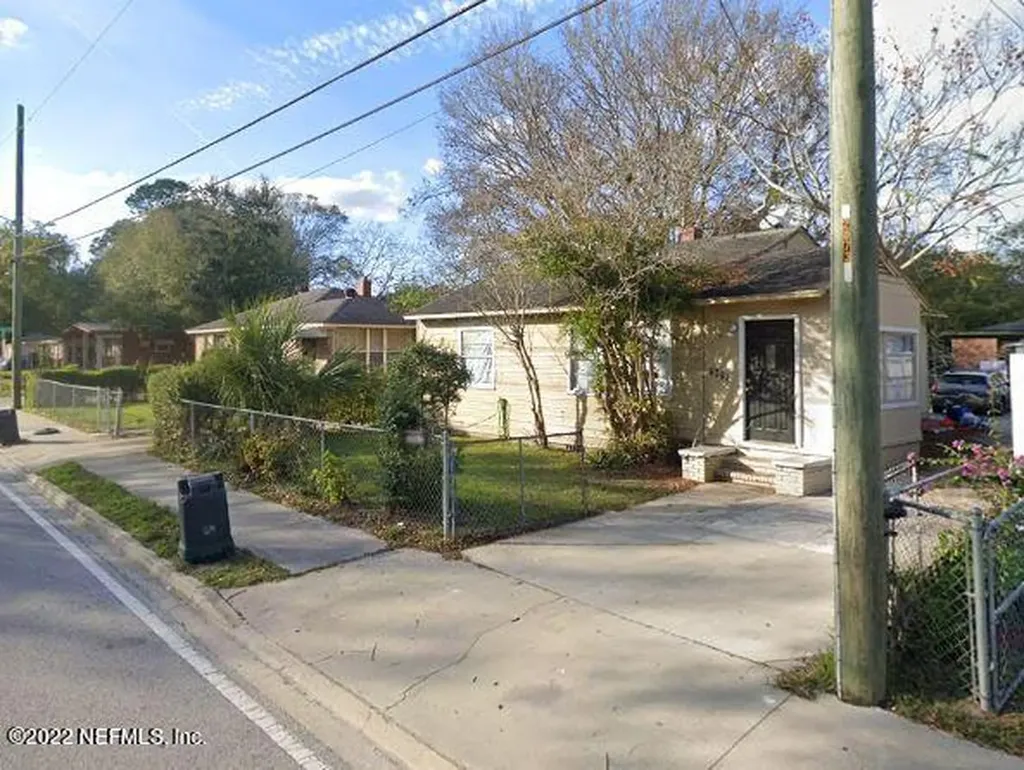 2075 W 13th Street Jacksonville FL 32209