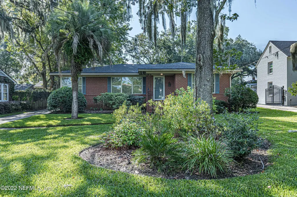 1524 Alexandria Place S Jacksonville FL 32207
