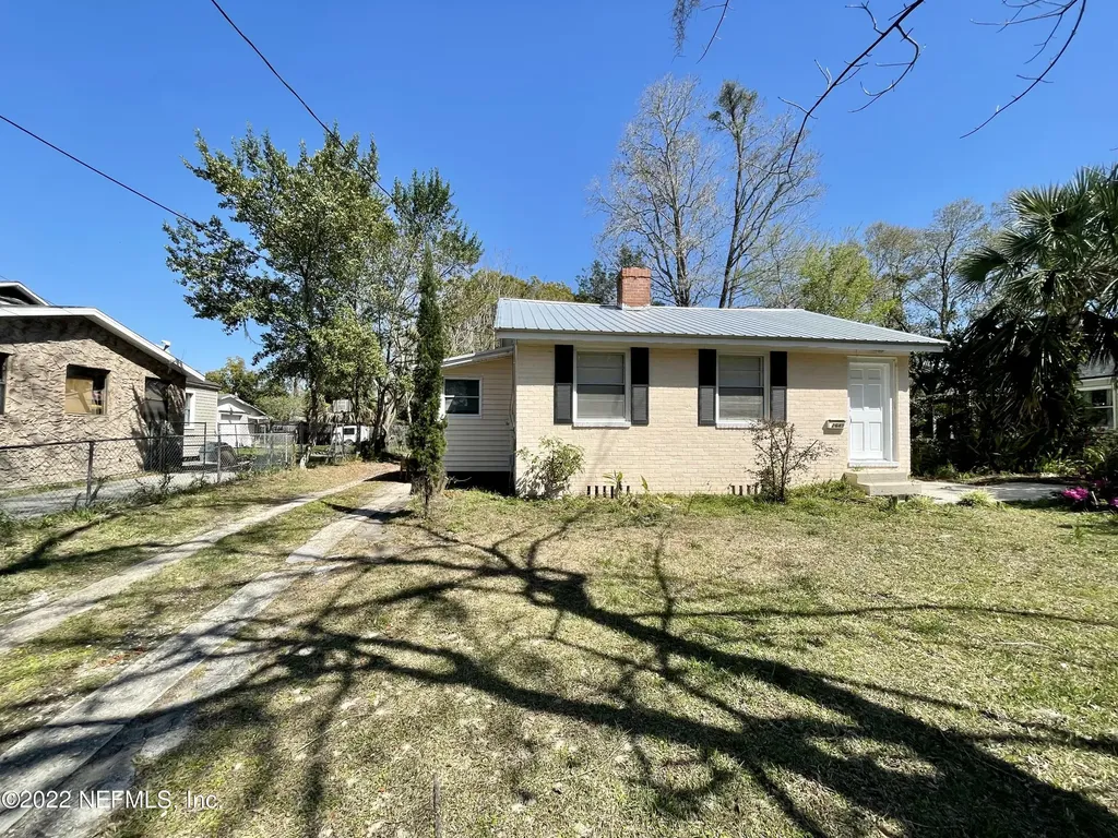 2649 Lake Shore Boulevard Jacksonville FL 32210