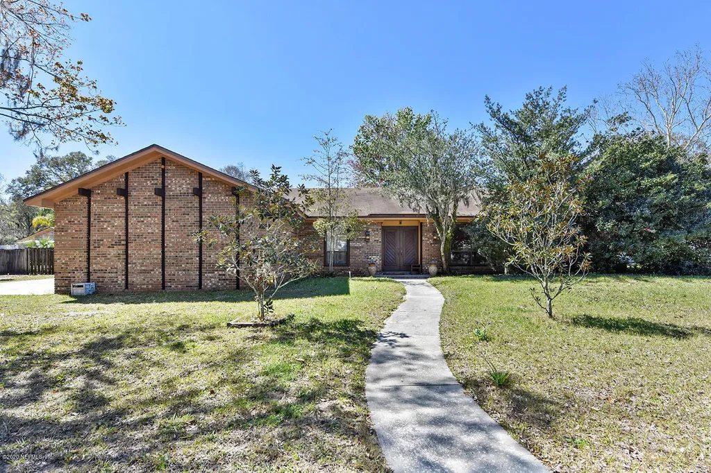 3522 Newcastle Creek Drive Jacksonville FL 32277