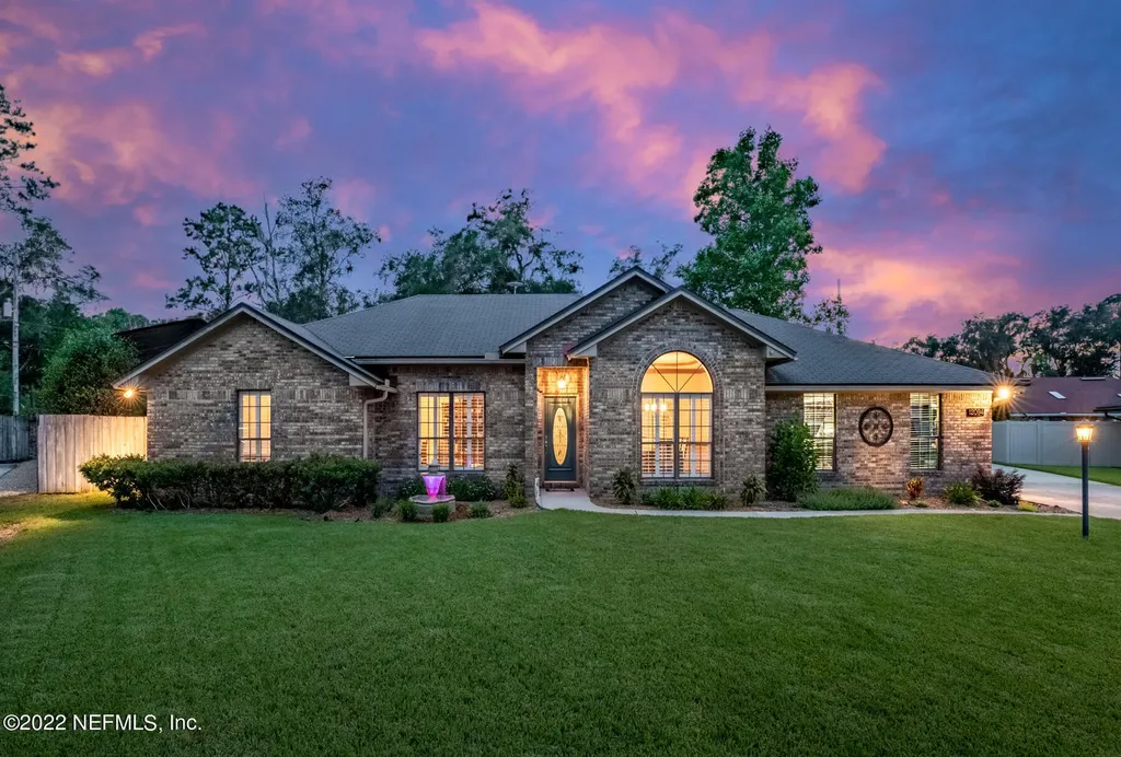 12094 Staggerbush Court Jacksonville FL 32223