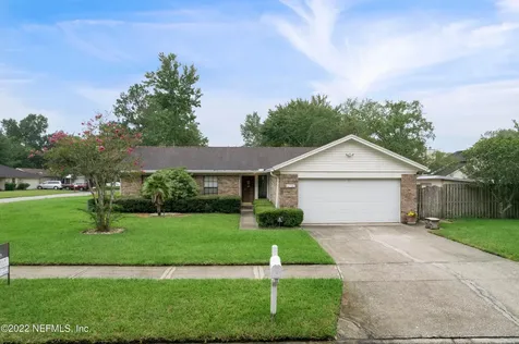 6758 Candlewood Drive S Jacksonville FL 32244