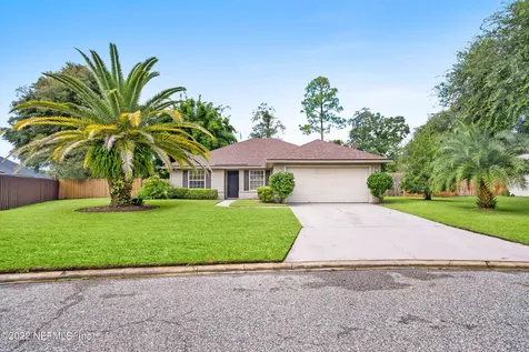 13940 Crestwick Drive W Jacksonville FL 32218