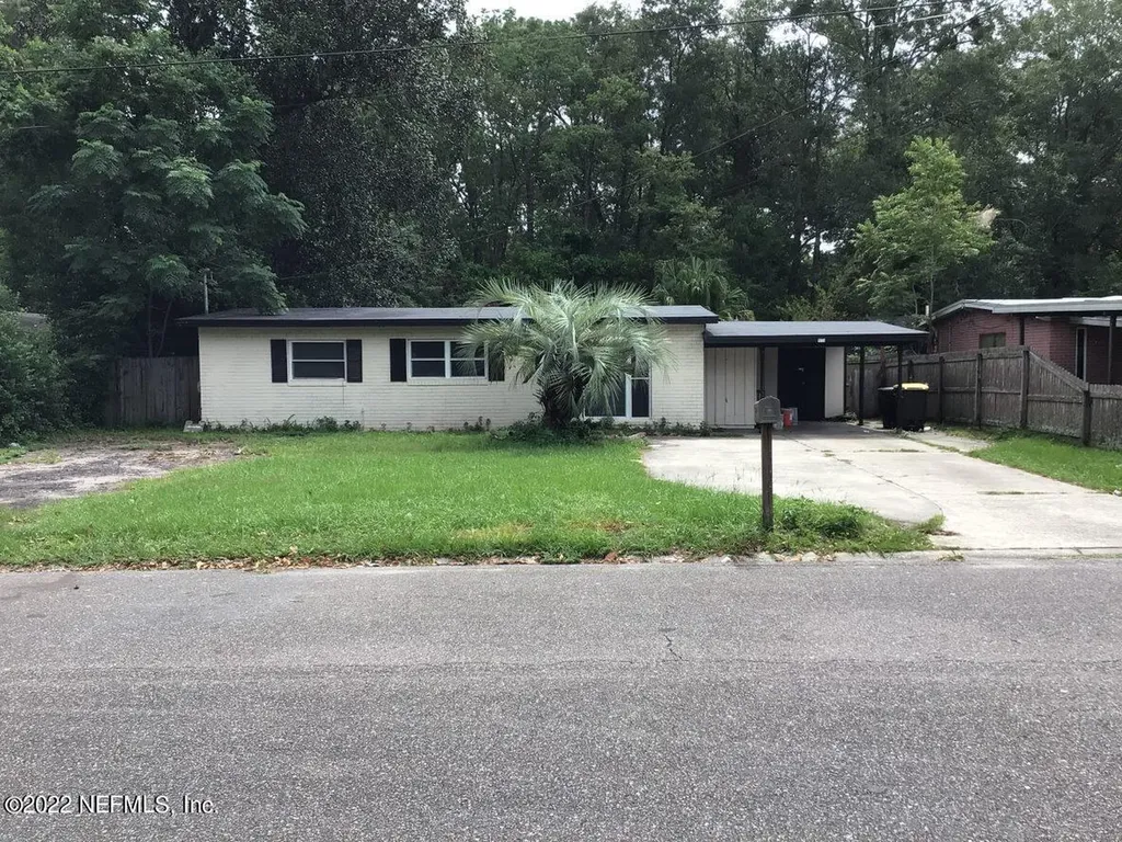 1773 Louvre Drive Jacksonville FL 32221