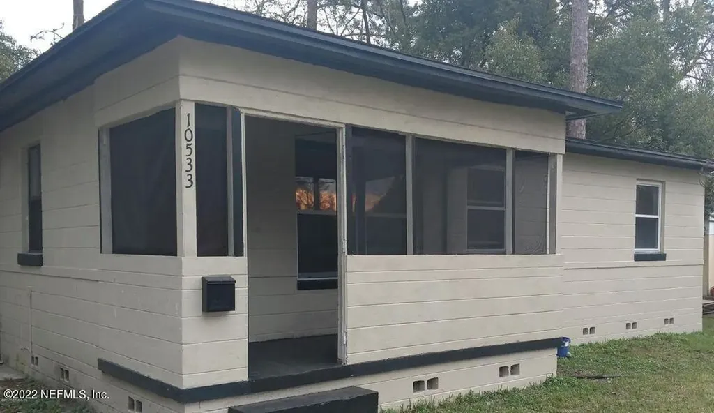 10533 Arendal Road Jacksonville FL 32218