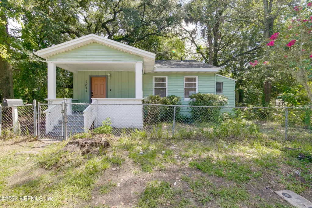 2811 Venus Street Jacksonville FL 32206