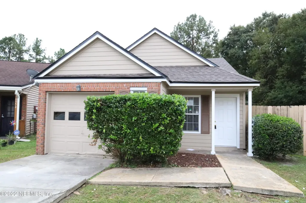 10956 Traci Lynn Drive Jacksonville FL 32218