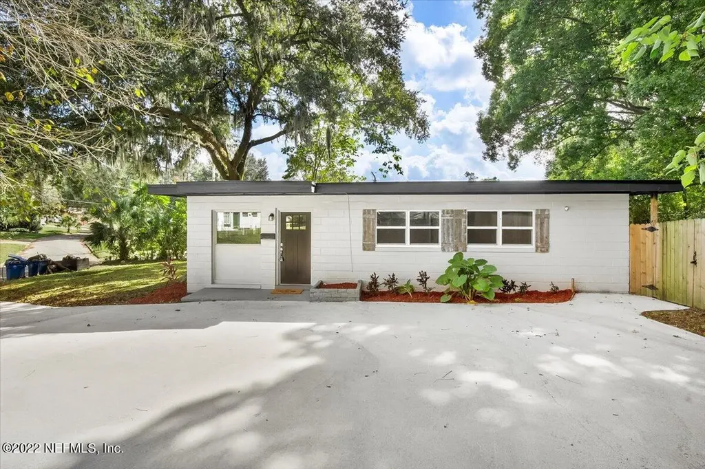 1478 Domas Drive Jacksonville FL 32211