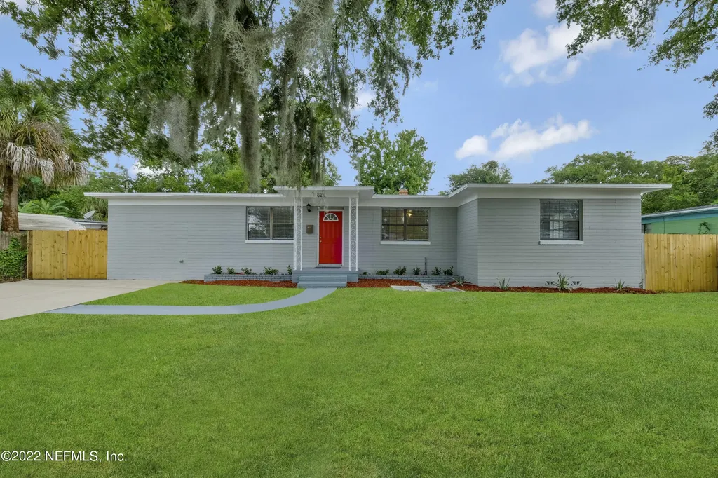 6211 Green Pine Lane Jacksonville FL 32277