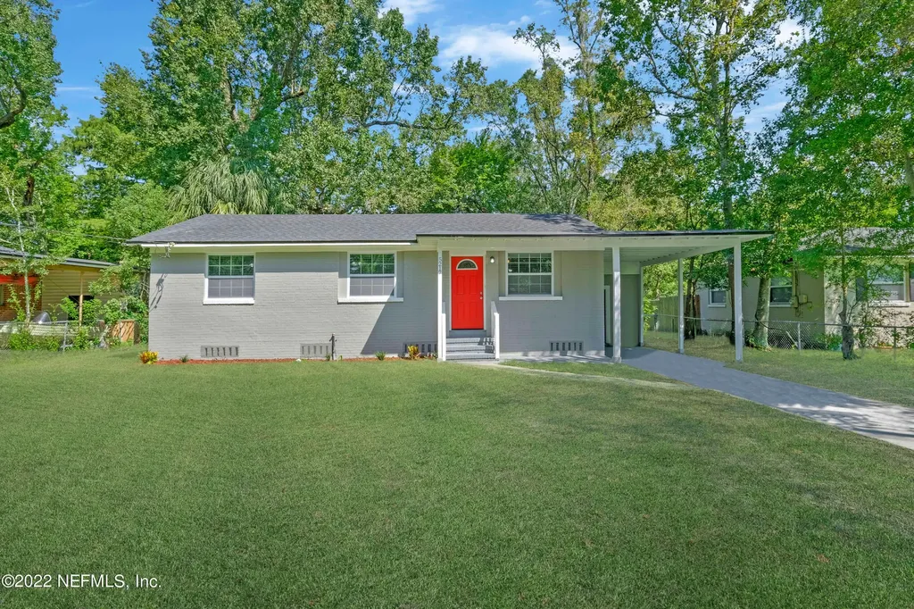 6949 Magdelena Drive Jacksonville FL 32210