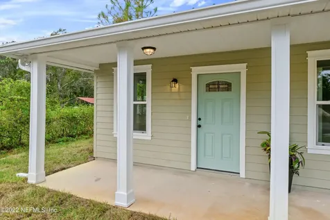 150 Santa Barbara Street East Palatka FL 32131