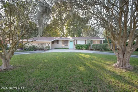 7824 Napo Drive Jacksonville FL 32217
