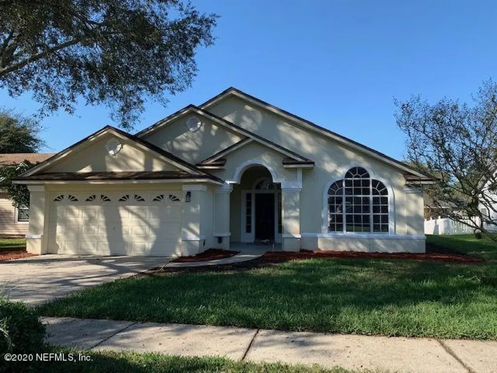 1758 Chandelier Circle E Jacksonville FL 32225
