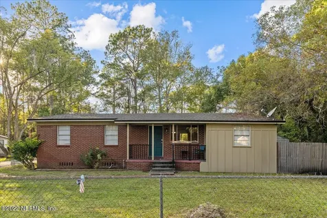 13660 1st Street W Jacksonville FL 32218
