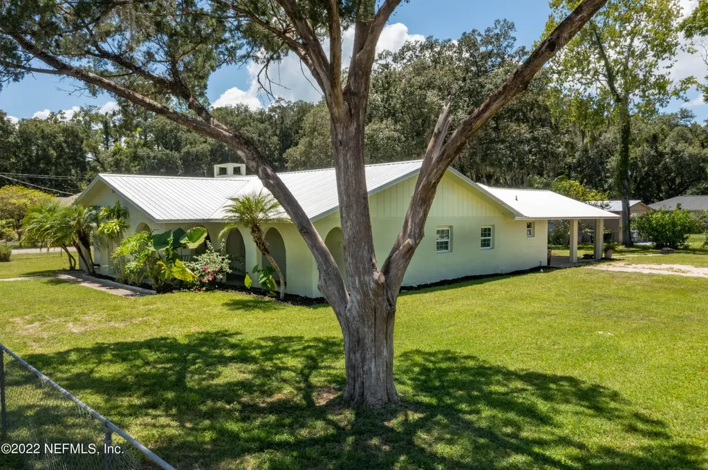 390 Varella Avenue St. Augustine FL 32084