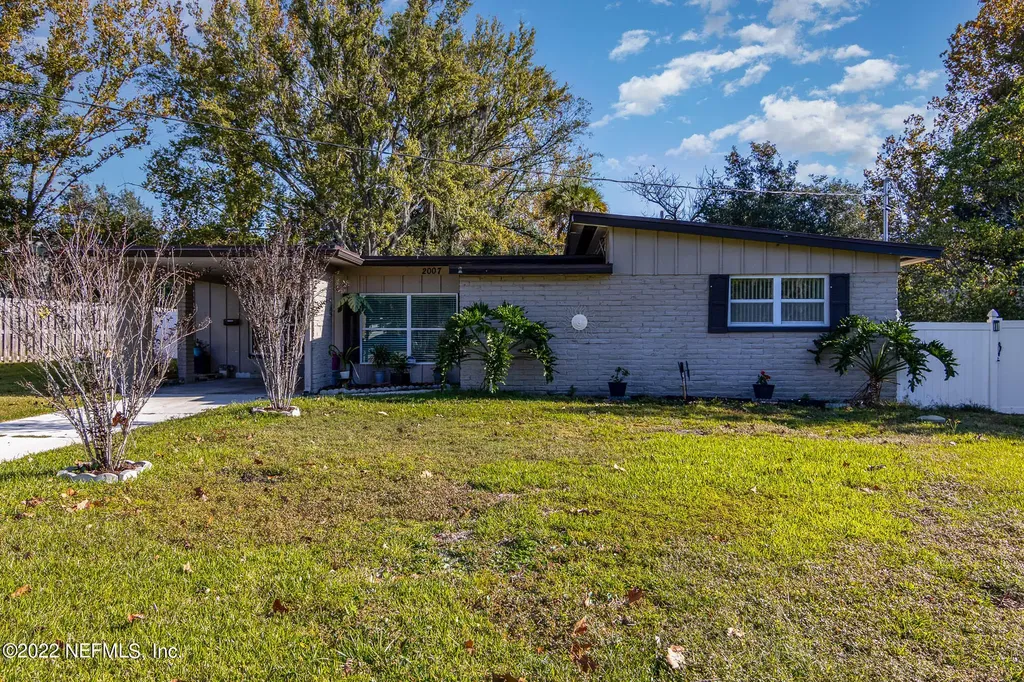 2007 Braque Court Jacksonville FL 32210