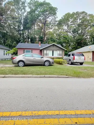 2812 White Avenue Jacksonville FL 32207