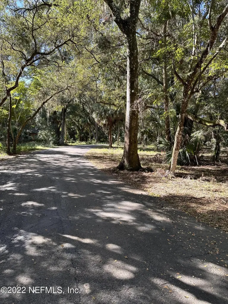 00-08 SE 265th Court Road Umatilla FL 32784