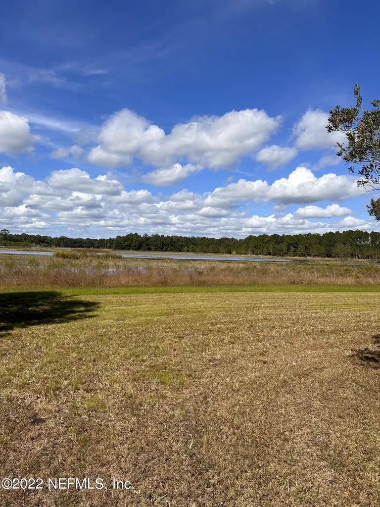 00-08 SE 265th Court Road Umatilla FL 32784