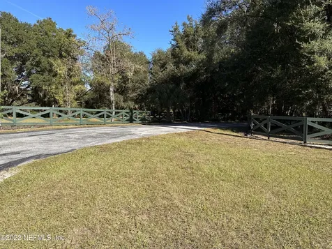 00-09 SE 265th Court Road Umatilla FL 32784