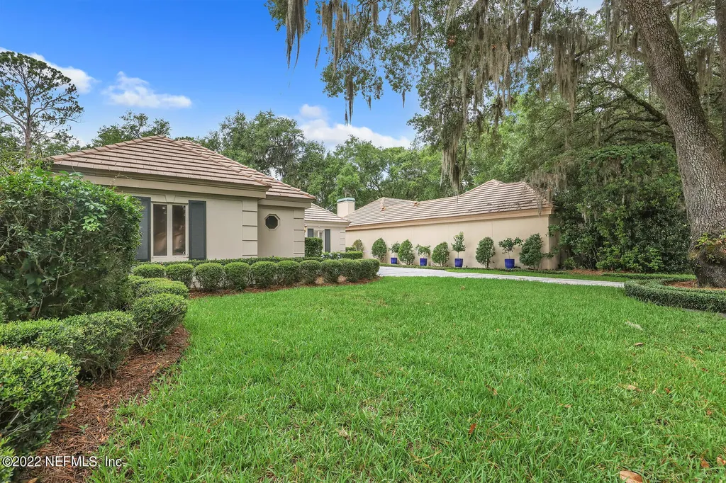 6812 Linford Lane Jacksonville FL 32217