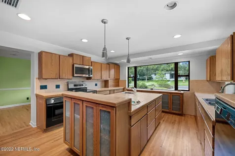 2440 Lofberg Drive Jacksonville FL 32216