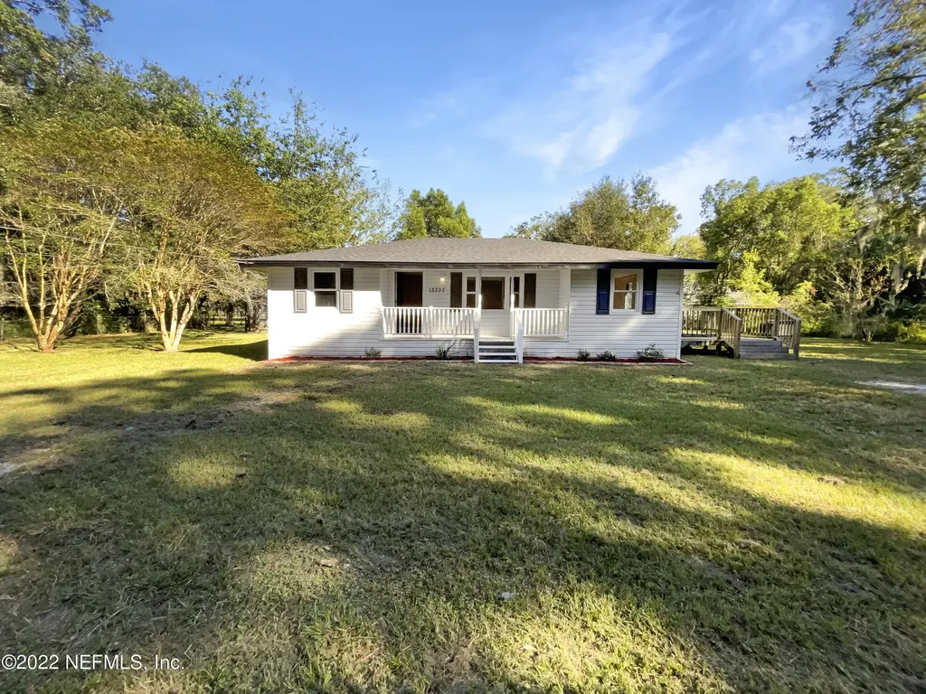 13737 Hollings Street Jacksonville FL 32218