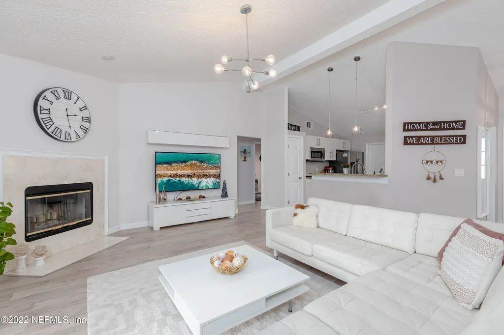 1168 Tolkien Lane Jacksonville FL 32225