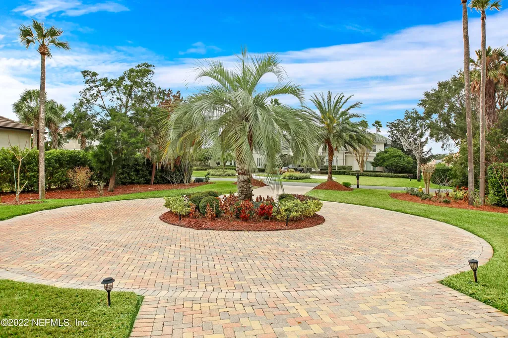 208 Deer Haven Drive Ponte Vedra Beach FL 32082