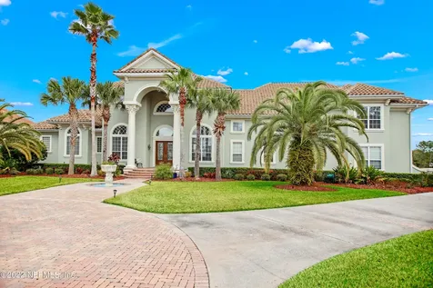 208 Deer Haven Drive Ponte Vedra Beach FL 32082