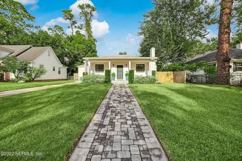 1737 Dogwood Place Jacksonville FL 32210