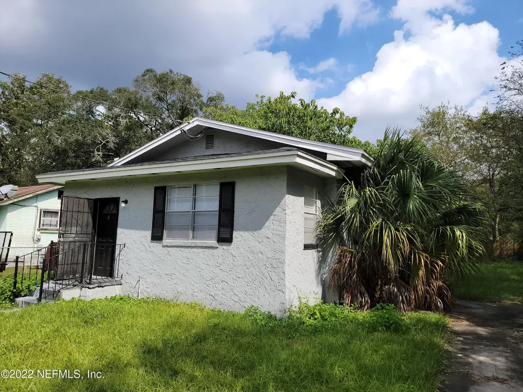 5813 Christobel Avenue Jacksonville FL 32208