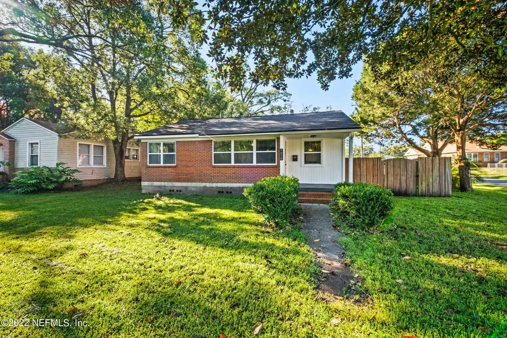 5058 Colonial Avenue Jacksonville FL 32210