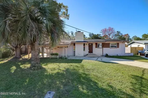 8058 Argentine Drive W Jacksonville FL 32217