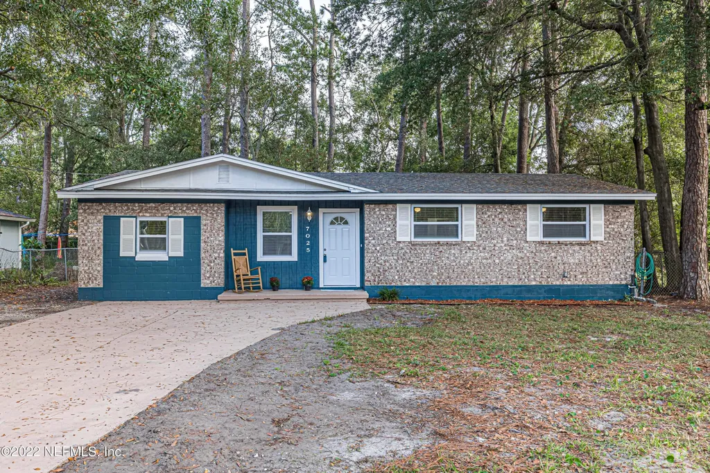7025 Matthew Street Jacksonville FL 32210