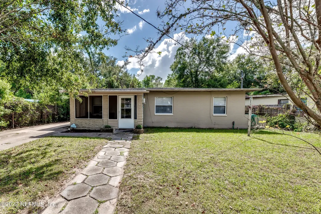 42 W 42nd Street Jacksonville FL 32208